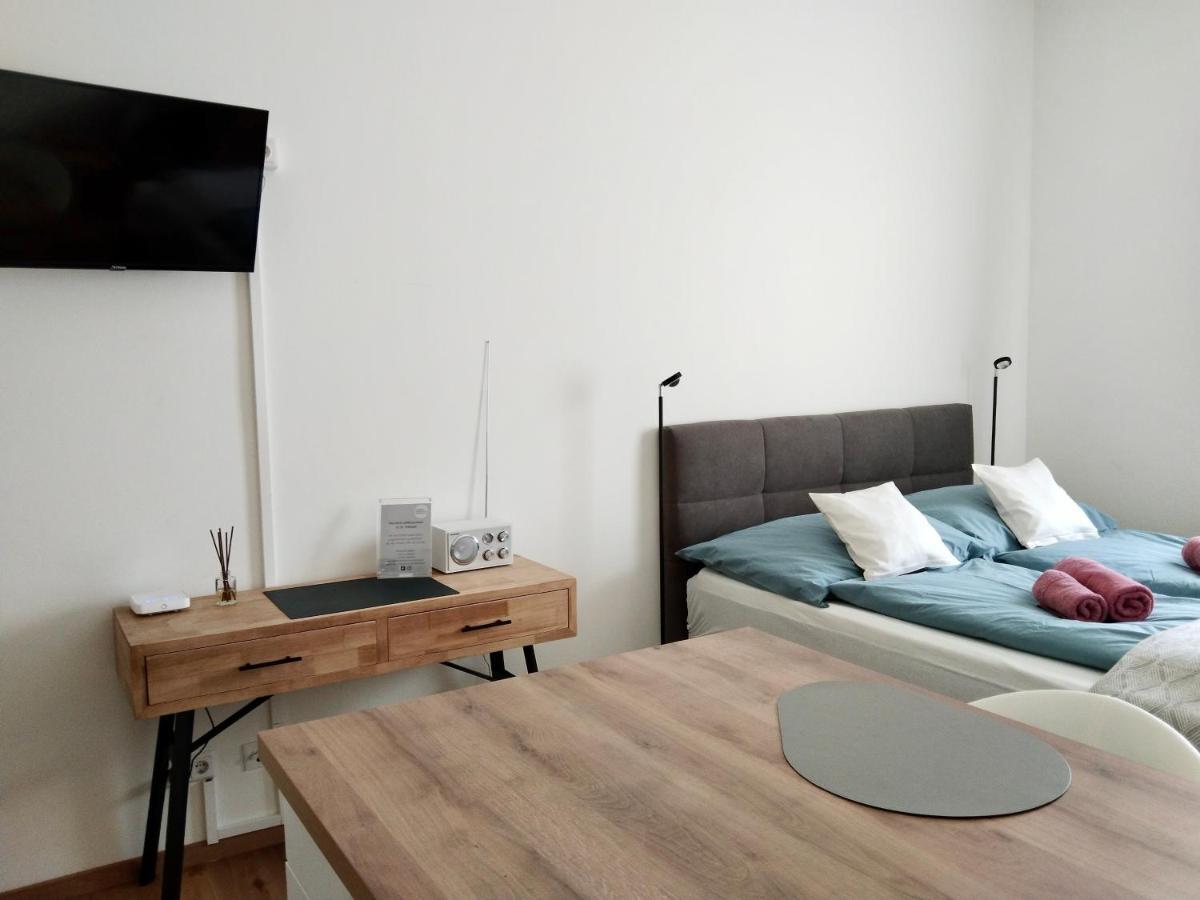 Air-Conditioned, Quiet Apartment - Center Of Sankt Poelten - Smart Tv エクステリア 写真