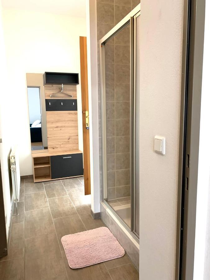 Air-Conditioned, Quiet Apartment - Center Of Sankt Poelten - Smart Tv エクステリア 写真